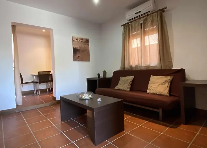 4 Ragel Costa * Cadice